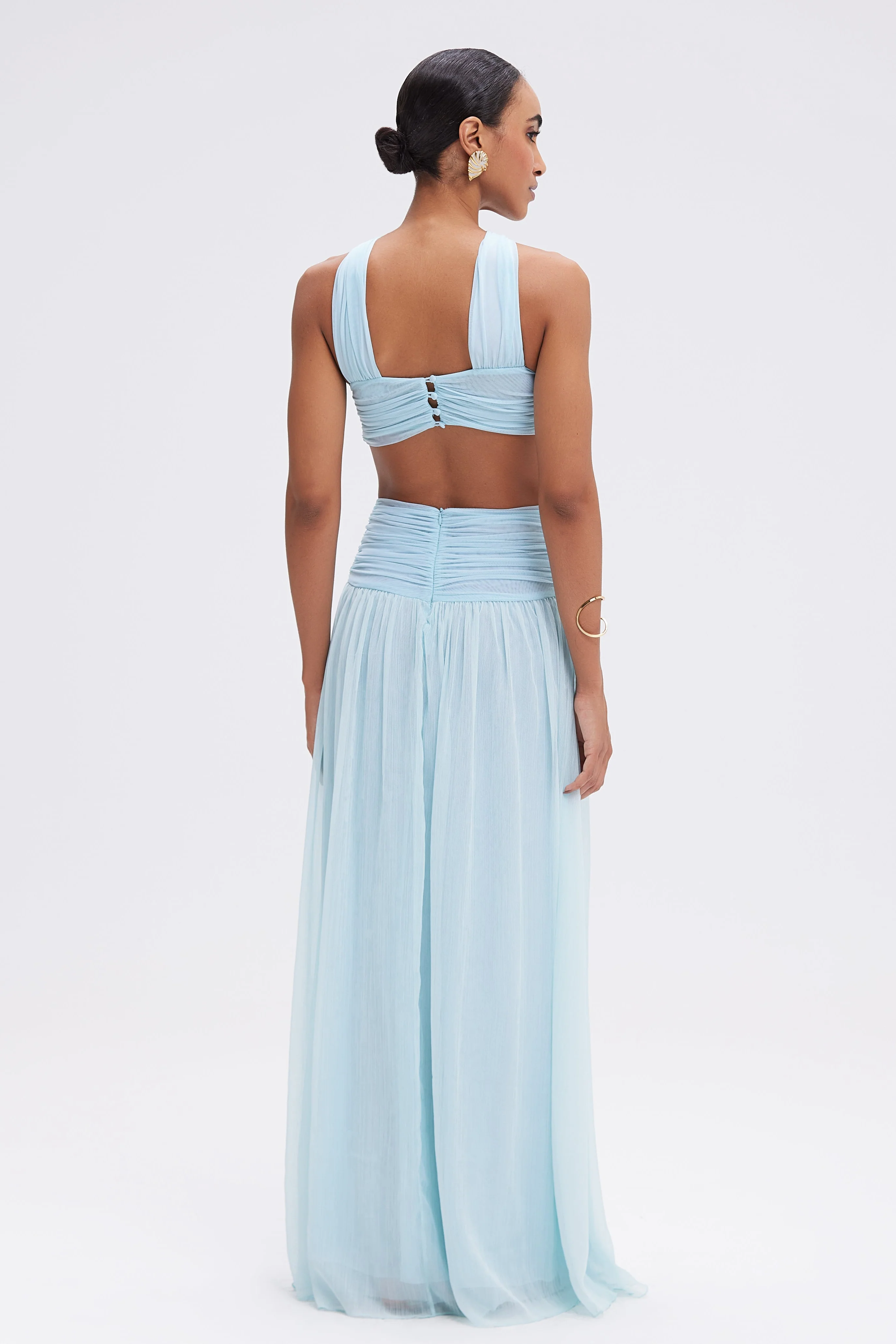 SILK PLISSE ESSENCE HALTERNECK GOWN